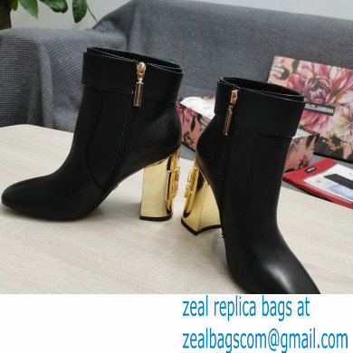 Dolce  &  Gabbana Heel 10.5cm Leather Ankle Boots Black with DG Karol Heel and Strap 2021